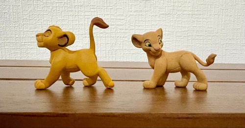Set figurine disney leone - disney, re