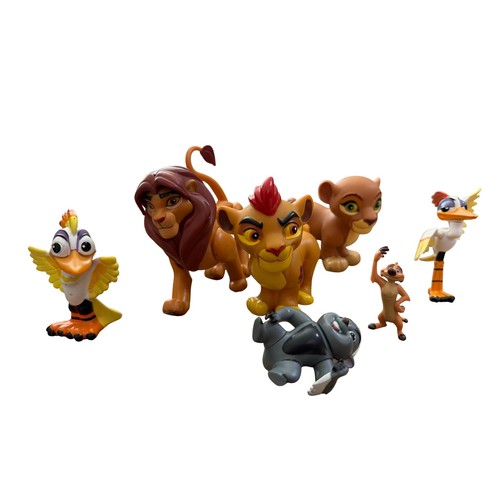 Lotto figurine disney leone - re,